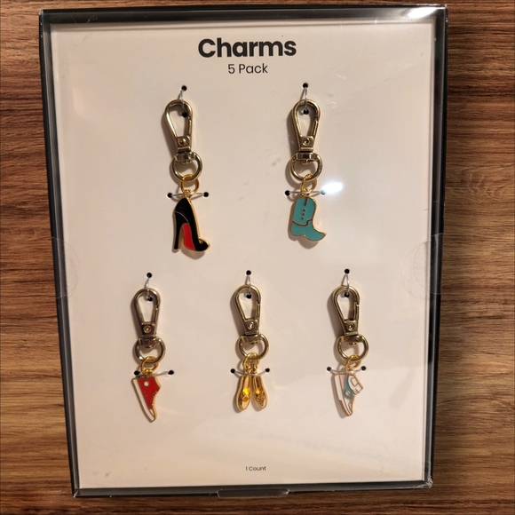 Accessories - 5 Shoe Bag Charms